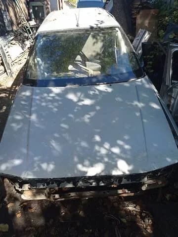 Капот Renault 21