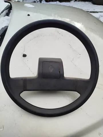 Кермо Renault 5